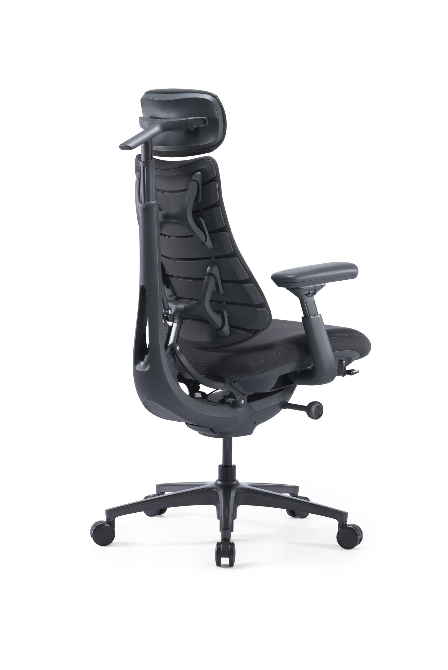 Scaun de birou ergonomic LiberNovo Omni GEN Dynamic negru – vedere din lateral-față